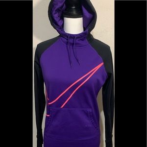 Nike women’s Therma-Fit Hoodie